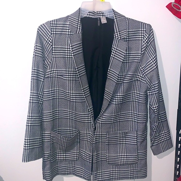 H&M blazer - Picture 1 of 4